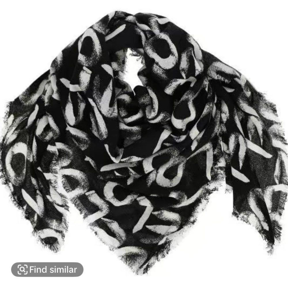 LOVE words Black & White Scarf 54in By 52in Light Weight Acrylic Lovely